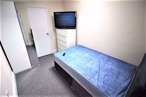 Photo 5- click for photo gallery